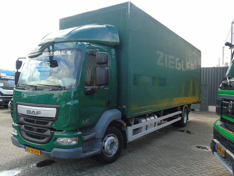DAF LF 280 + 16 T + LIFT + EURO 6 - Camión caja cerrada: foto 3 DAF LF 280 + 16 T + LIFT + EURO 6 - Camión caja cerrada: foto 3
