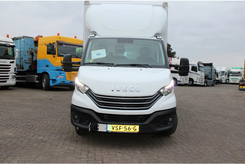Iveco Daily 40C18 + EURO 6 + LIFT + 4T - Furgoneta caja cerrada: foto 2 Iveco Daily 40C18 + EURO 6 + LIFT + 4T - Furgoneta caja cerrada: foto 2
