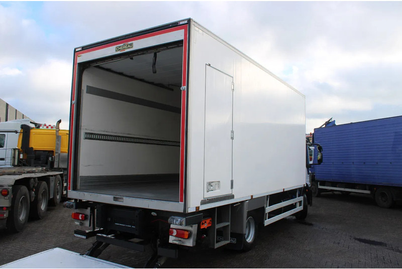 Iveco Eurocargo 120-220 + EURO 6 + 12T - Camión frigorífico: foto 4 Iveco Eurocargo 120-220 + EURO 6 + 12T - Camión frigorífico: foto 4
