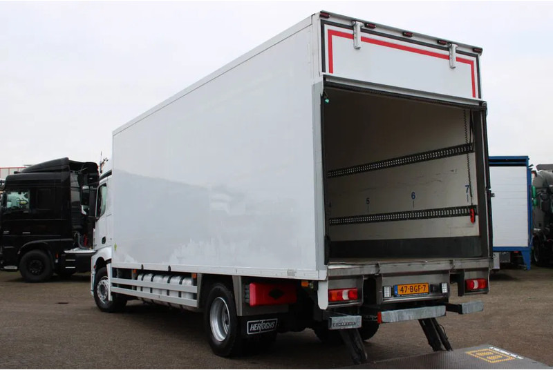 Camión caja cerrada Mercedes-Benz Actros 1927 + EURO 6 + LIFT: foto 6