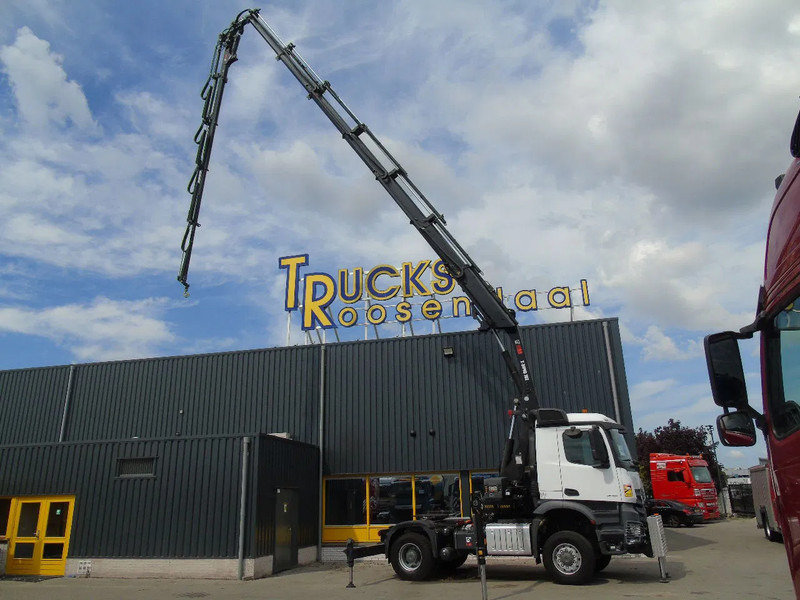 Mercedes-Benz Arocs 2051 + 4X4 + HIAB 302 E6 / JIB 70 X 4 + 10 EXTENTSIONS (512hours) - Camión grúa: foto 2 Mercedes-Benz Arocs 2051 + 4X4 + HIAB 302 E6 / JIB 70 X 4 + 10 EXTENTSIONS (512hours) - Camión grúa: foto 2