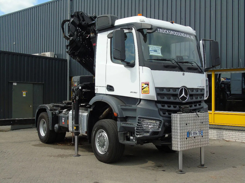 Mercedes-Benz Arocs 2051 + 4X4 + HIAB 302 E6 / JIB 70 X 4 + 10 EXTENTSIONS (512hours) - Camión grúa: foto 5 Mercedes-Benz Arocs 2051 + 4X4 + HIAB 302 E6 / JIB 70 X 4 + 10 EXTENTSIONS (512hours) - Camión grúa: foto 5