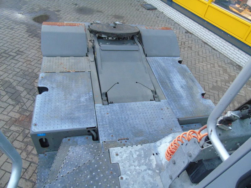 Tractor industrial Terberg YT 182 fully funtion + perfect: foto 6