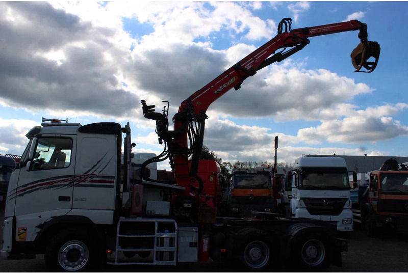 Camión grúa Volvo FH 16.540 + 6x4 EURO 5 + palfinger epsilon 30t/m + MANUAL: foto 7