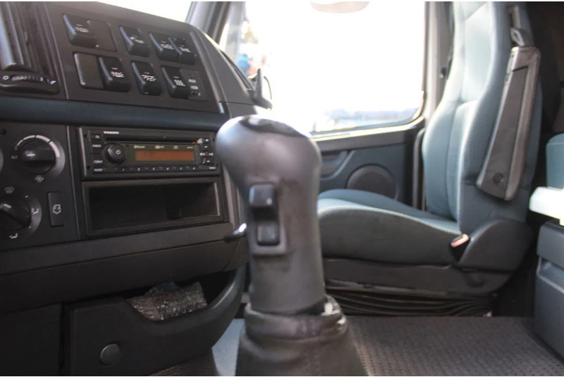 Camión grúa Volvo FH 16.540 + 6x4 EURO 5 + palfinger epsilon 30t/m + MANUAL: foto 11