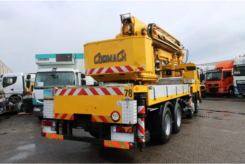 Camión grúa Volvo FL FL10 8X4 + GROMACH 34 mtr. + EURO 2: foto 6