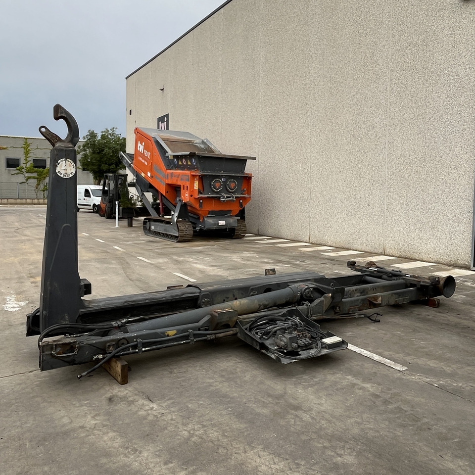 Meiller PK14 50 - Equipos de gancho multilift/ De cadena multilift: foto 4 Meiller PK14 50 - Equipos de gancho multilift/ De cadena multilift: foto 4