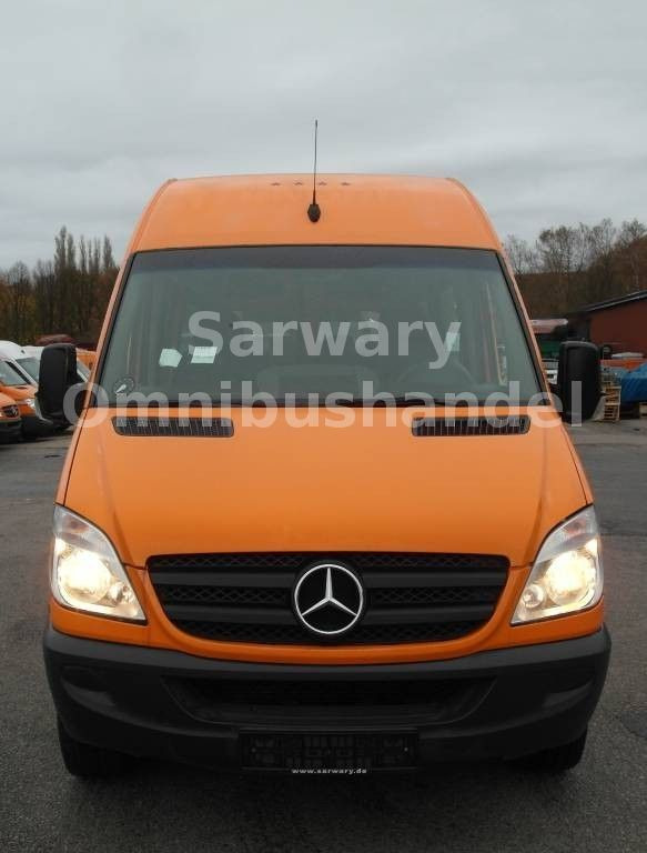Mercedes-Benz 315 CDI Sprinter *Klima*12-Sitze*Lift*318 - Minibús, Furgoneta de pasajeros: foto 5 Mercedes-Benz 315 CDI Sprinter *Klima*12-Sitze*Lift*318 - Minibús, Furgoneta de pasajeros: foto 5