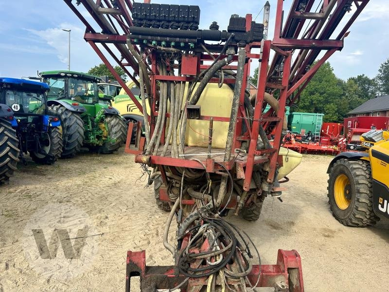 Hardi Commander 2600 - Pulverizador arrastrado: foto 3 Hardi Commander 2600 - Pulverizador arrastrado: foto 3