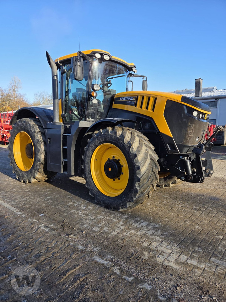 JCB FasTrac 8330 - Tractor: foto 1 JCB FasTrac 8330 - Tractor: foto 1