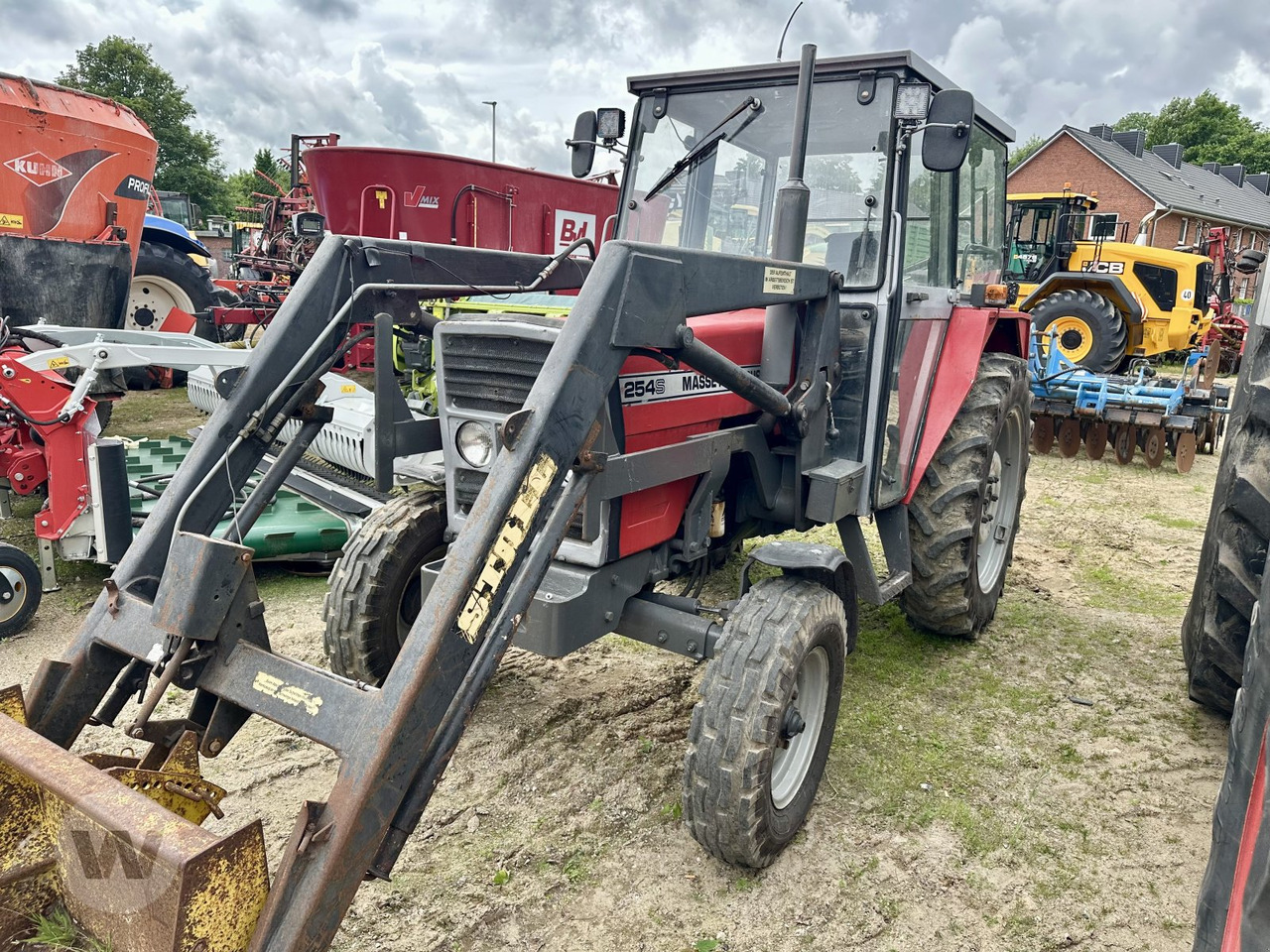 Massey Ferguson 254S - Tractor: foto 2 Massey Ferguson 254S - Tractor: foto 2
