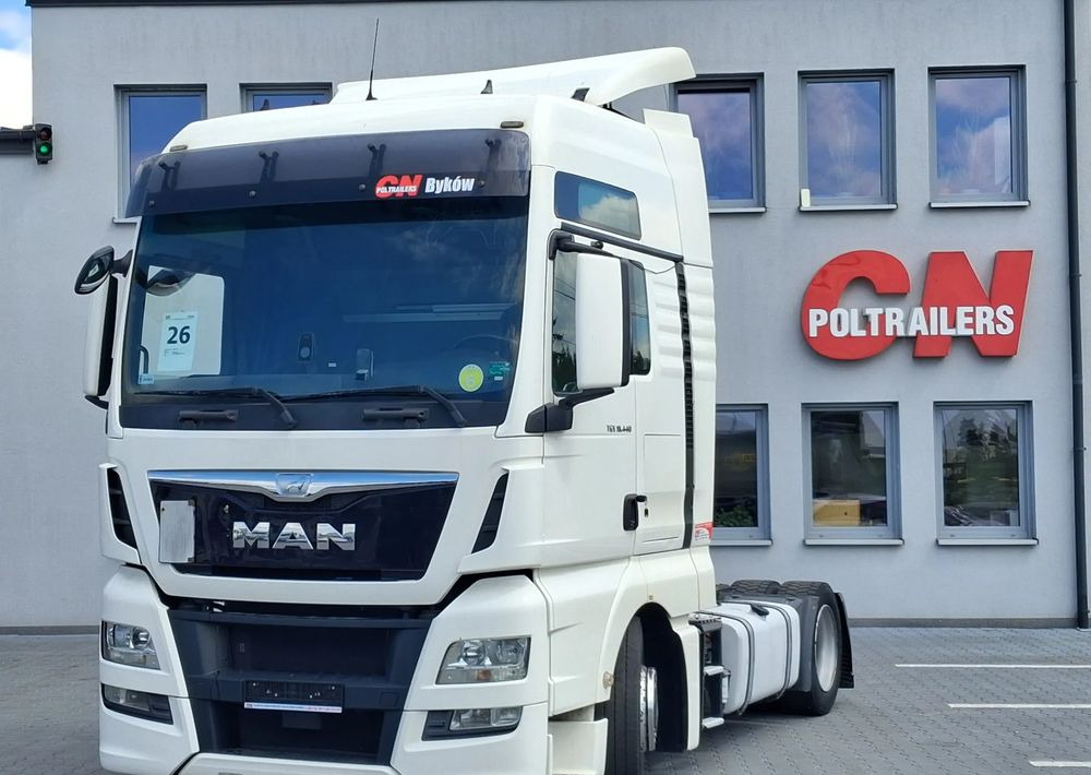 MAN TGX 18.440 - Cabeza tractora: foto 1 MAN TGX 18.440 - Cabeza tractora: foto 1