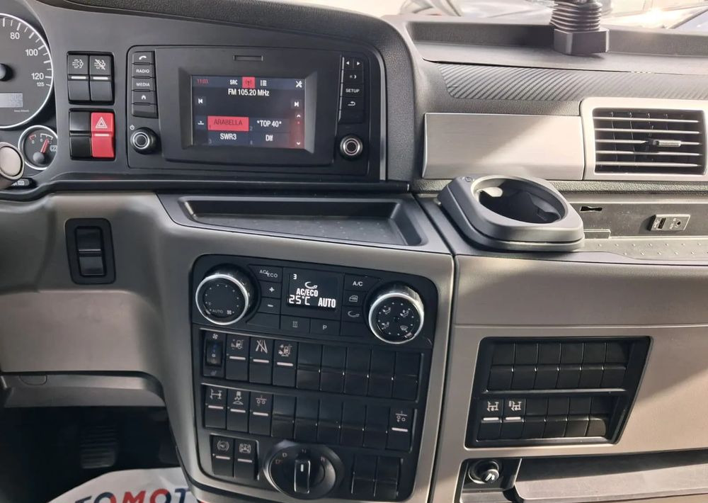 MAN TGX 18.470 Hydraulika dwuobwodowa + wywrot - Cabeza tractora: foto 4 MAN TGX 18.470 Hydraulika dwuobwodowa + wywrot - Cabeza tractora: foto 4