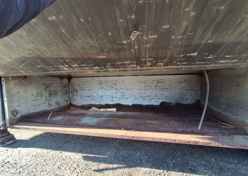 Remolque frigorífico Schmitz Cargobull Chłodnia Carrier Maxima 1300: foto 12 Remolque frigorífico Schmitz Cargobull Chłodnia Carrier Maxima 1300: foto 12