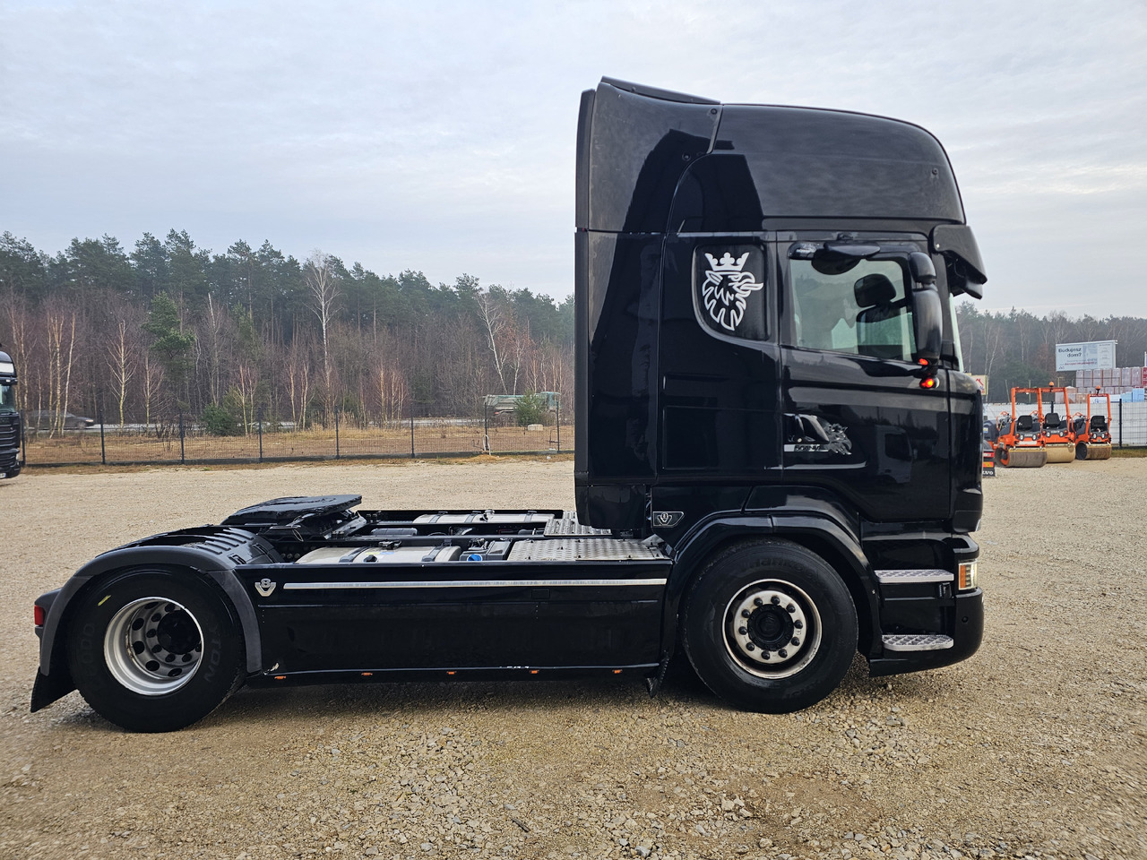 SCANIA R580 V8 TOPLINE / RETARDER / FULL SPOILER / ALU - Cabeza tractora: foto 5 SCANIA R580 V8 TOPLINE / RETARDER / FULL SPOILER / ALU - Cabeza tractora: foto 5