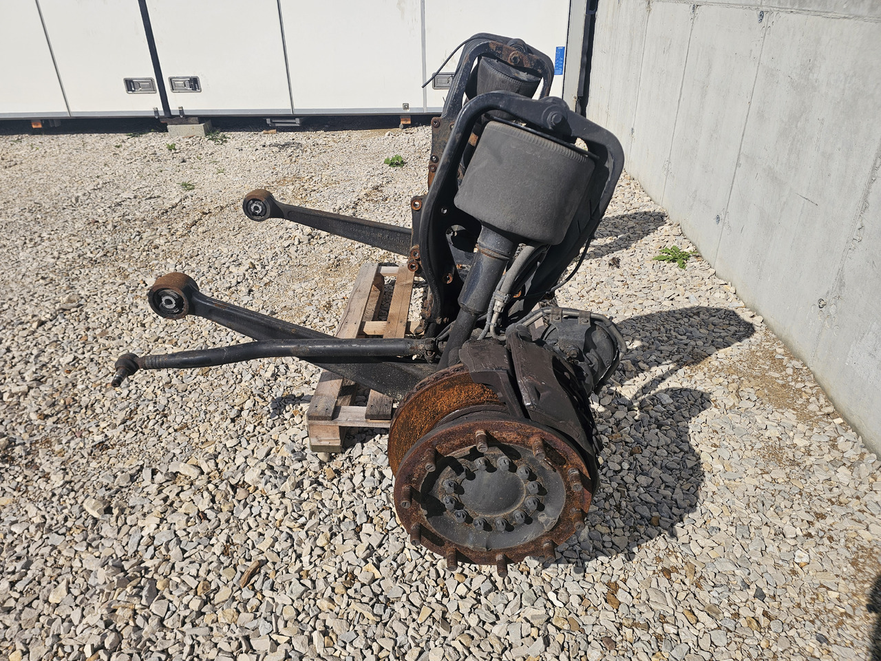 MAN TGX TGS AIR SUNSPENSION / COMPLETE FRONT AXLE - Eje delantero: foto 4 MAN TGX TGS AIR SUNSPENSION / COMPLETE FRONT AXLE - Eje delantero: foto 4