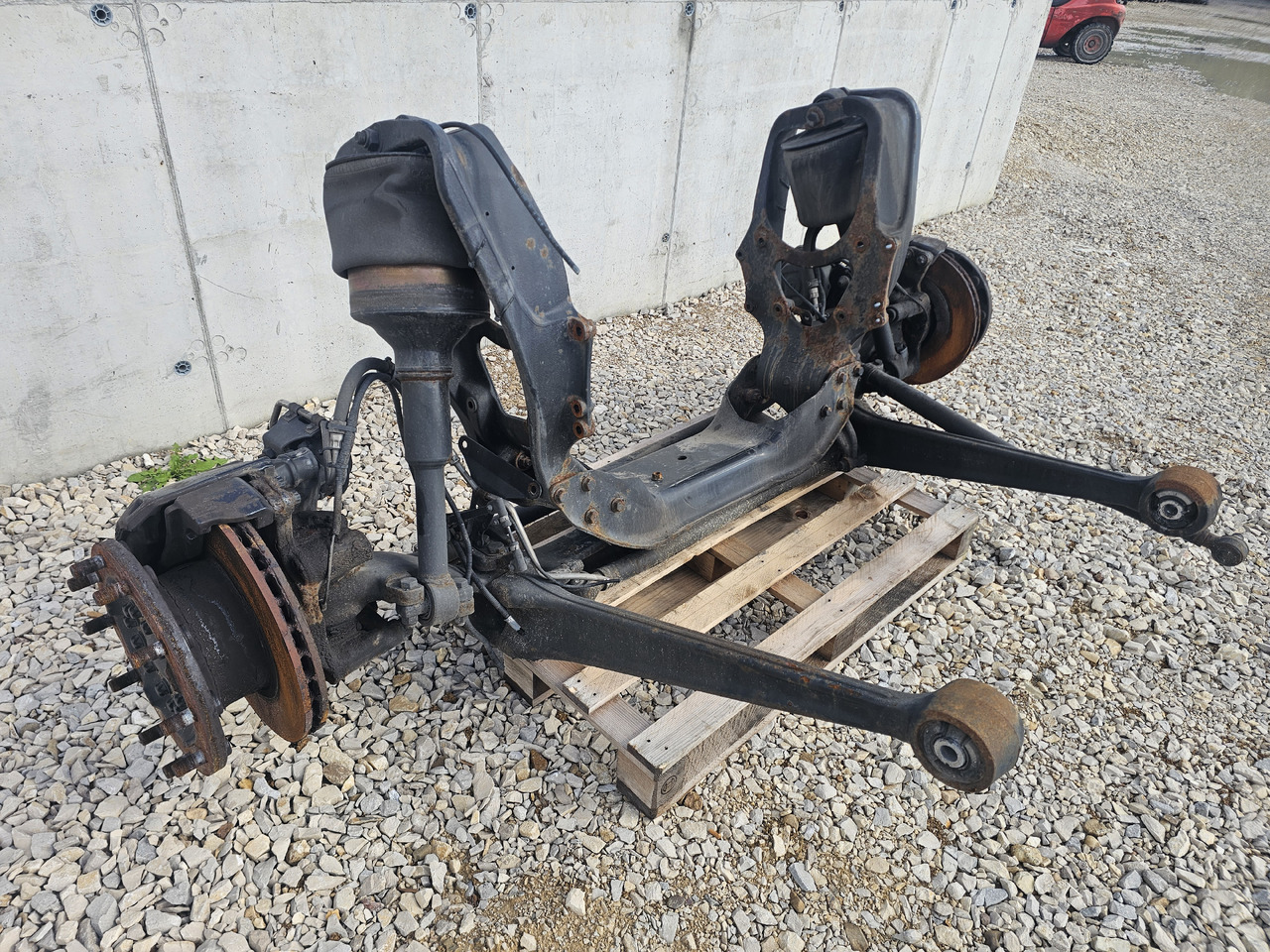 MAN TGX TGS AIR SUNSPENSION / COMPLETE FRONT AXLE - Eje delantero: foto 3 MAN TGX TGS AIR SUNSPENSION / COMPLETE FRONT AXLE - Eje delantero: foto 3