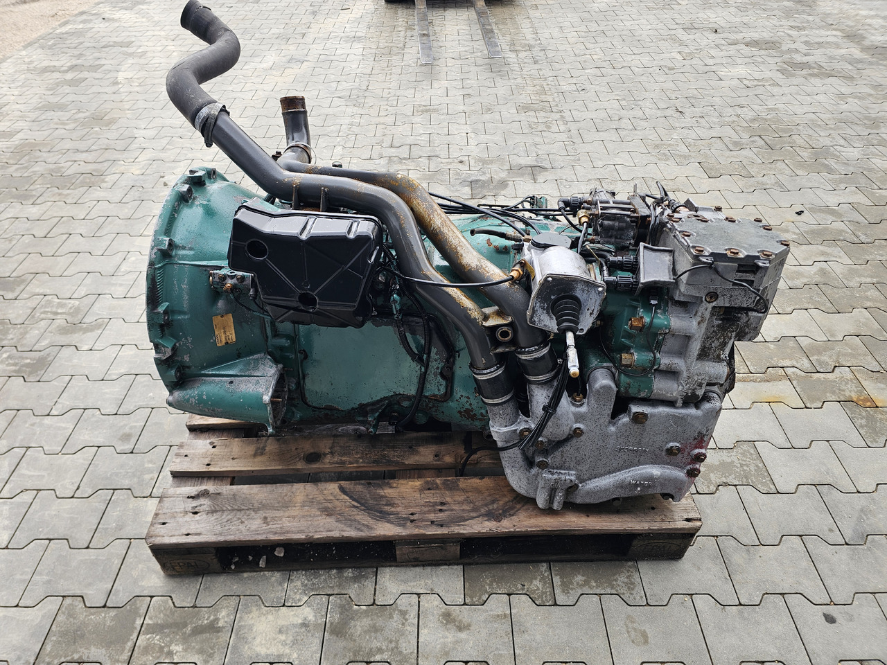 VOLVO FH13 FH16 / GEARBOX / RETARDER / VTO2814B / MANUAL / WORLDWIDE DELIVERY - Caja de cambios: foto 5 VOLVO FH13 FH16 / GEARBOX / RETARDER / VTO2814B / MANUAL / WORLDWIDE DELIVERY - Caja de cambios: foto 5