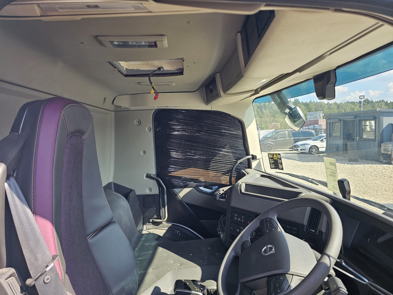 Cabina nuevo VOLVO FM5 FMX LOW DAY CAB / FULLY COMPLETE / BRAND NEW: foto 9 Cabina nuevo VOLVO FM5 FMX LOW DAY CAB / FULLY COMPLETE / BRAND NEW: foto 9
