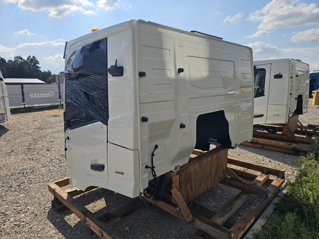 Cabina nuevo VOLVO FM5 FMX LOW DAY CAB / FULLY COMPLETE / BRAND NEW: foto 6 Cabina nuevo VOLVO FM5 FMX LOW DAY CAB / FULLY COMPLETE / BRAND NEW: foto 6