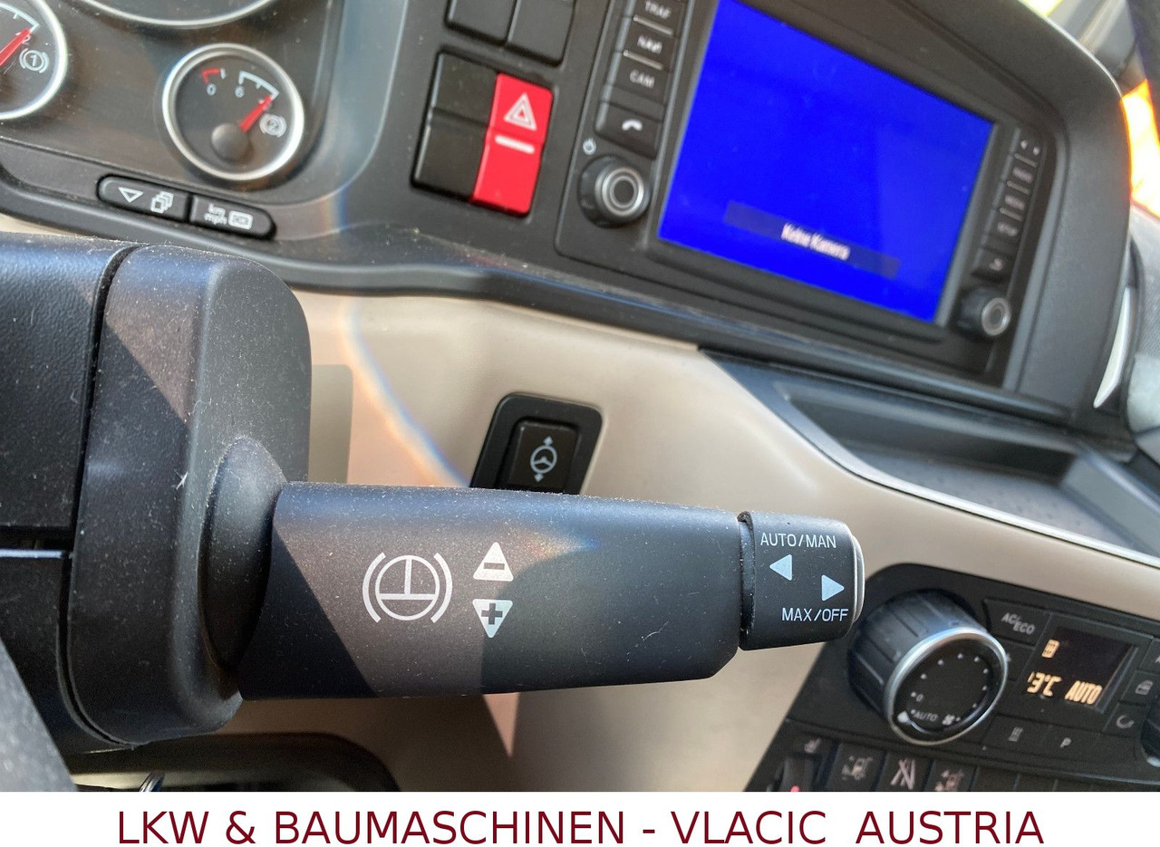 MAN TGX 18.420 MAN TGX 18.420 (450000 Km) - Cabeza tractora: foto 4 MAN TGX 18.420 MAN TGX 18.420 (450000 Km) - Cabeza tractora: foto 4