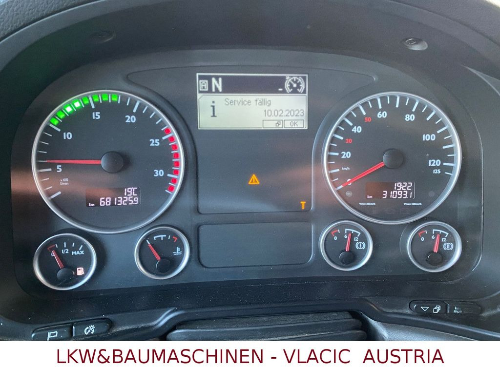 MAN TGS 26.440 6x2 mit Lift und Lenkachse MAN TGS 26.440 6x2 mit Lift und Lenkachse - Camión chasis: foto 5 MAN TGS 26.440 6x2 mit Lift und Lenkachse MAN TGS 26.440 6x2 mit Lift und Lenkachse - Camión chasis: foto 5