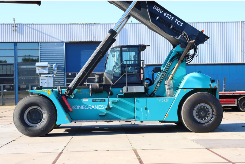 KONECRANES 4531TC5 - Reach stacker: foto 5 KONECRANES 4531TC5 - Reach stacker: foto 5