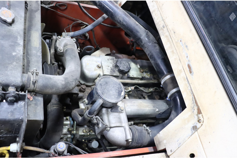 Carretilla elevadora diésel Nissan VF05H70U: foto 8 Carretilla elevadora diésel Nissan VF05H70U: foto 8