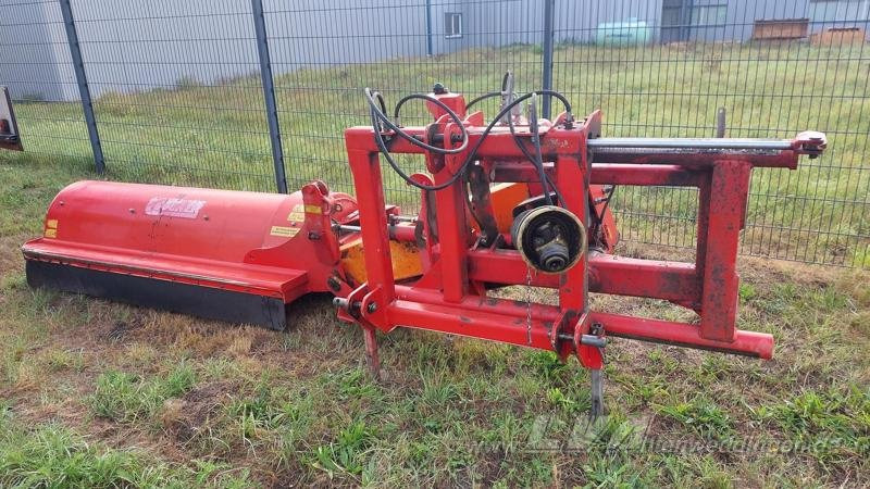 Dücker USM 21 Heck-Seitenmulcher - Desbrozadora lateral: foto 1 Dücker USM 21 Heck-Seitenmulcher - Desbrozadora lateral: foto 1