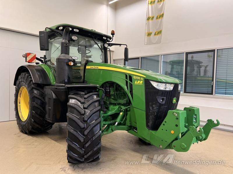 John Deere 8295R - Tractor: foto 2 John Deere 8295R - Tractor: foto 2