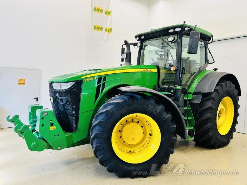 John Deere 8345R FH+FZW - Tractor: foto 1 John Deere 8345R FH+FZW - Tractor: foto 1