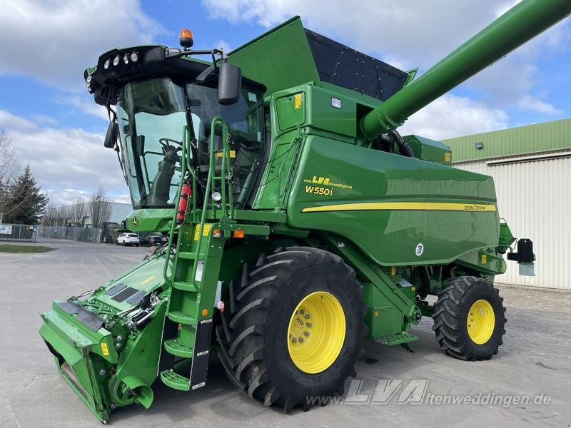 John Deere W550 - Cosechadora de granos: foto 1 John Deere W550 - Cosechadora de granos: foto 1