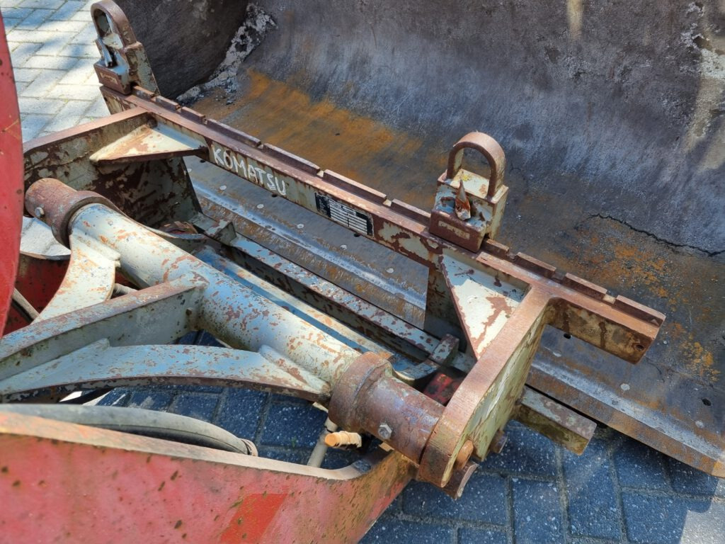 Cargadora de ruedas KOMATSU WA70-5: foto 8