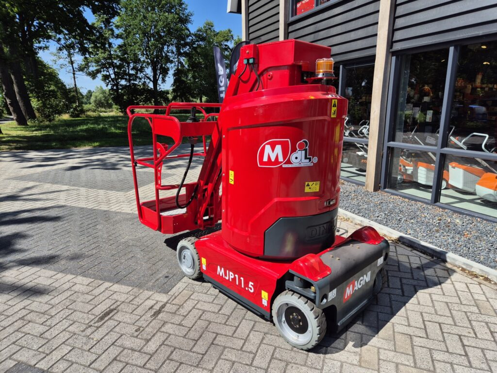 MAGNI MJP 11.5 - Plataforma elevadora: foto 3 MAGNI MJP 11.5 - Plataforma elevadora: foto 3