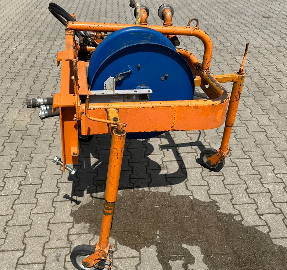 Unimog Frontanbauwasserpumpe Deu. hyd. - Bomba de agua: foto 4 Unimog Frontanbauwasserpumpe Deu. hyd. - Bomba de agua: foto 4