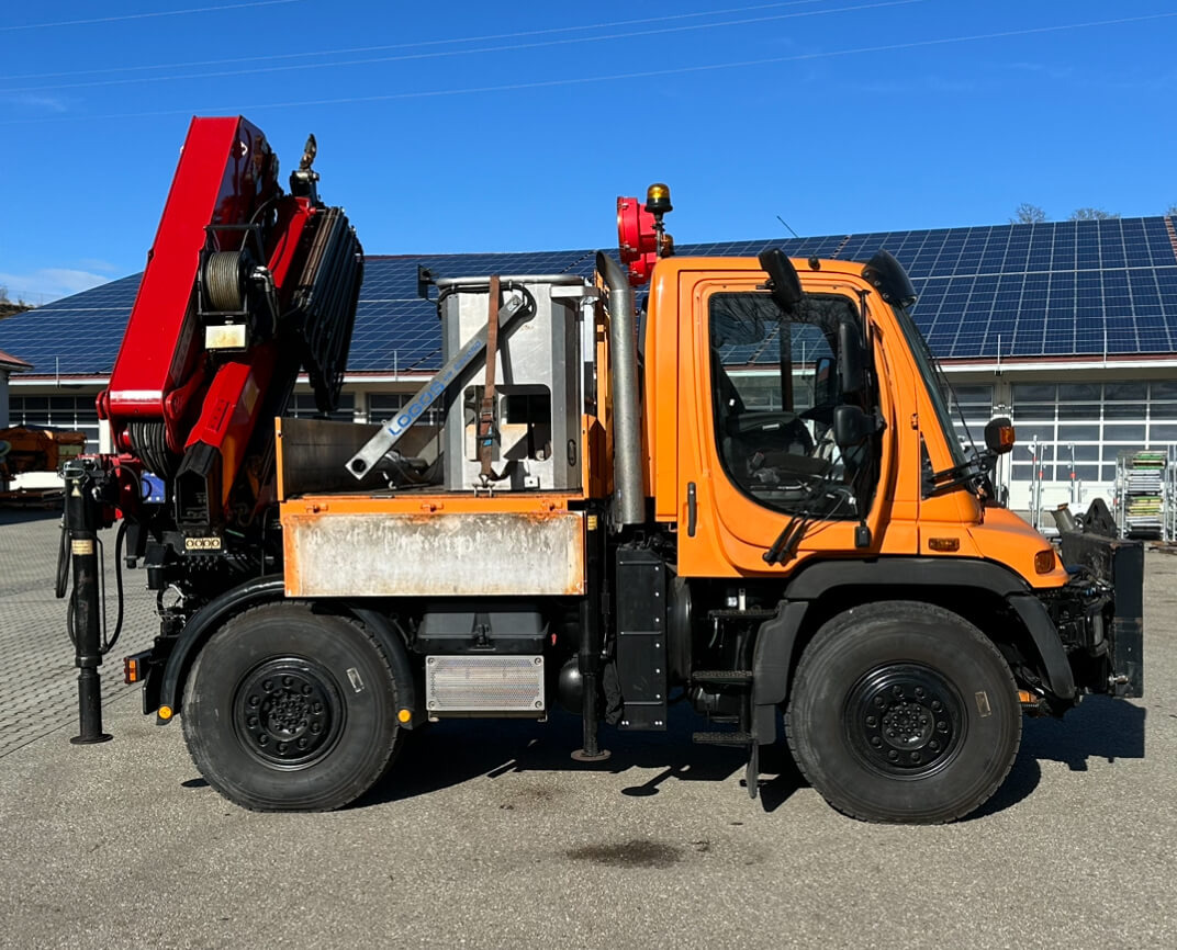 Unimog 400 - U400 405 25177 mit Wechselkran Merced - Vehículo municipal: foto 3 Unimog 400 - U400 405 25177 mit Wechselkran Merced - Vehículo municipal: foto 3