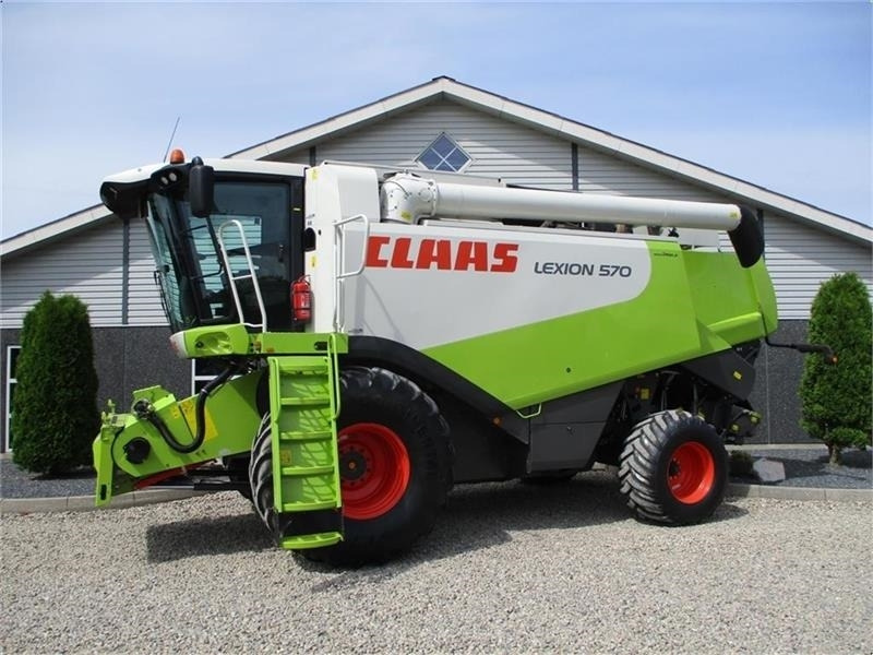 Claas LEXION 570 Klargjort maskine med kun 2066timer og - Cosechadora de granos: foto 1 Claas LEXION 570 Klargjort maskine med kun 2066timer og - Cosechadora de granos: foto 1