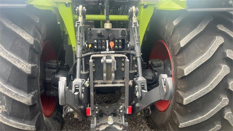 Claas XERION 5000 Trac. Med GPS anlæg. Ultimativ trækker - Tractor: foto 4 Claas XERION 5000 Trac. Med GPS anlæg. Ultimativ trækker - Tractor: foto 4