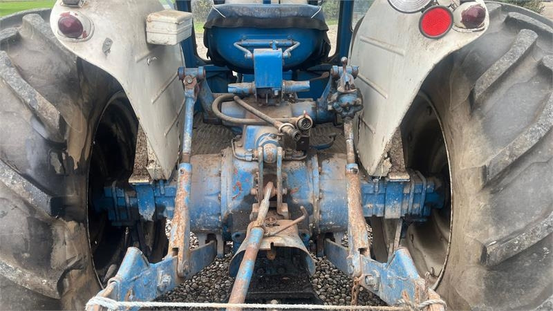 Ford 5000 Y-model - Tractor: foto 4 Ford 5000 Y-model - Tractor: foto 4