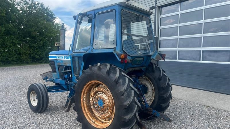 Ford 6700 - Tractor: foto 3 Ford 6700 - Tractor: foto 3