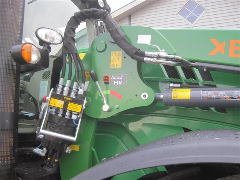 Hauer Frontlæsser til en god pris. Den stærke XB Bionic - Cargador frontal para tractor: foto 5 Hauer Frontlæsser til en god pris. Den stærke XB Bionic - Cargador frontal para tractor: foto 5