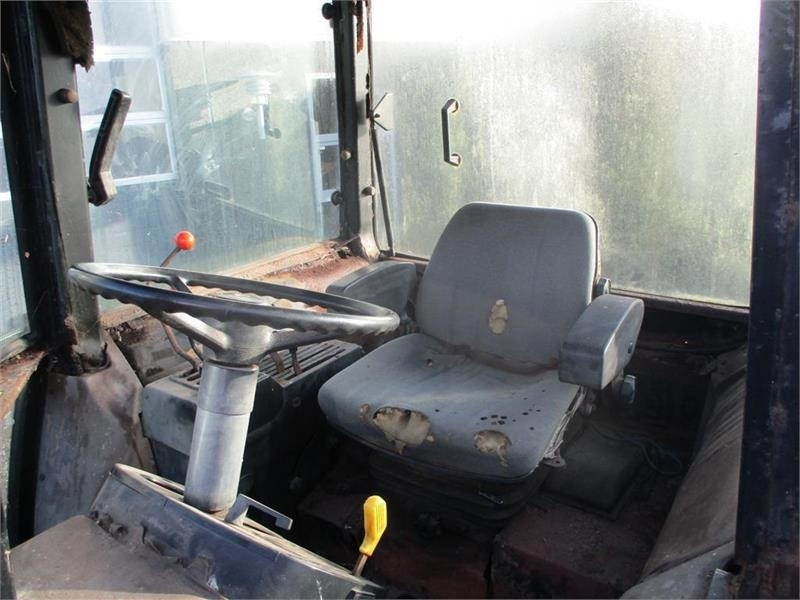 John Deere 2040 S  - Tractor: foto 5 John Deere 2040 S  - Tractor: foto 5