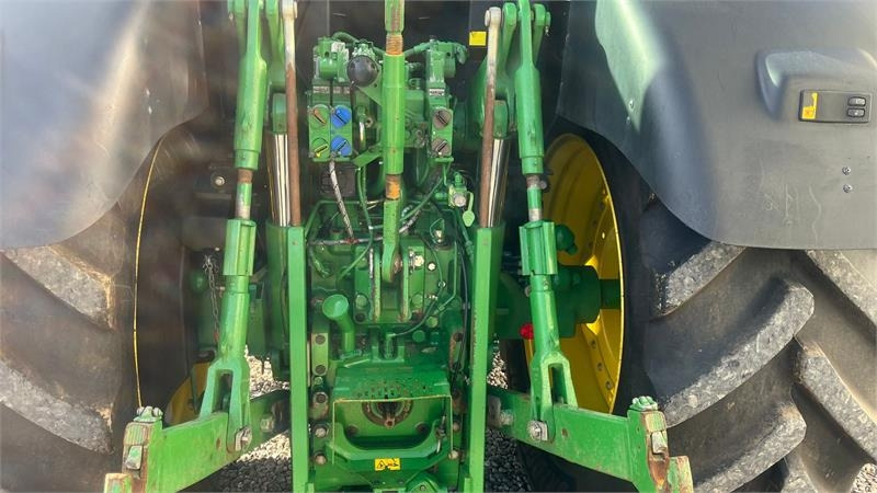 John Deere 6170R AutoPower - Tractor: foto 4 John Deere 6170R AutoPower - Tractor: foto 4