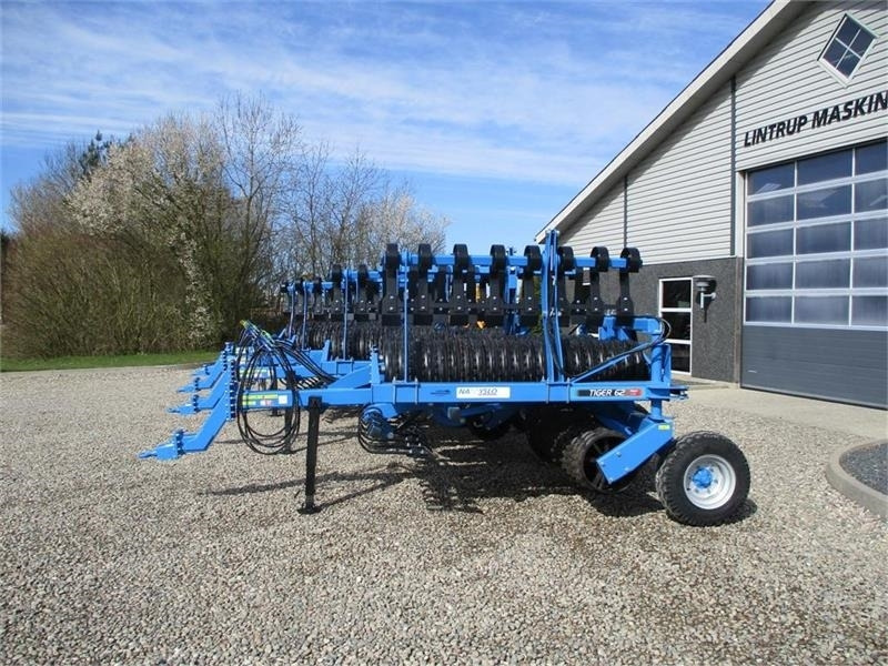 Namyslo Tiger 620 med hydraulisk lammelplanke / plannerpla - Rodillo agrícola: foto 2 Namyslo Tiger 620 med hydraulisk lammelplanke / plannerpla - Rodillo agrícola: foto 2