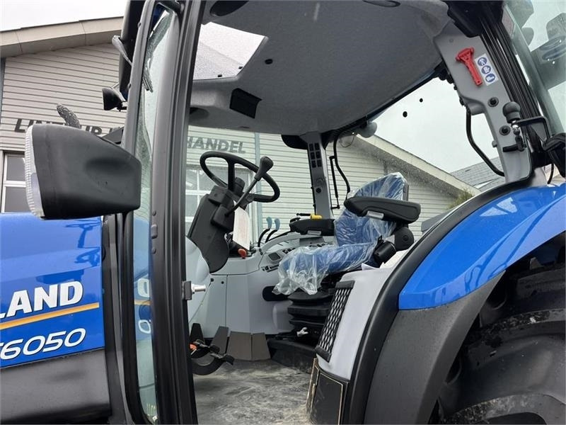 New Holland T6050 Delta - EXPORT - Tractor: foto 5 New Holland T6050 Delta - EXPORT - Tractor: foto 5