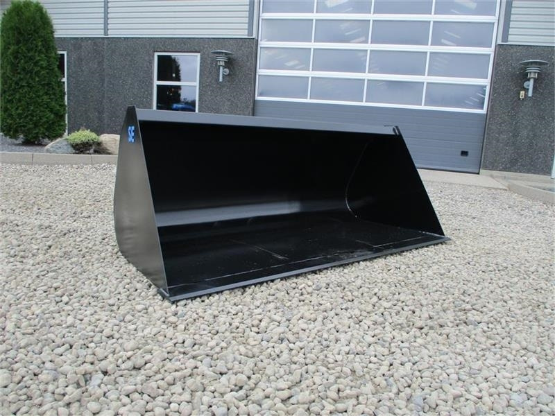 SE uni skovl 2.4 m - Cazo para Maquinaria de construcción: foto 1 SE uni skovl 2.4 m - Cazo para Maquinaria de construcción: foto 1