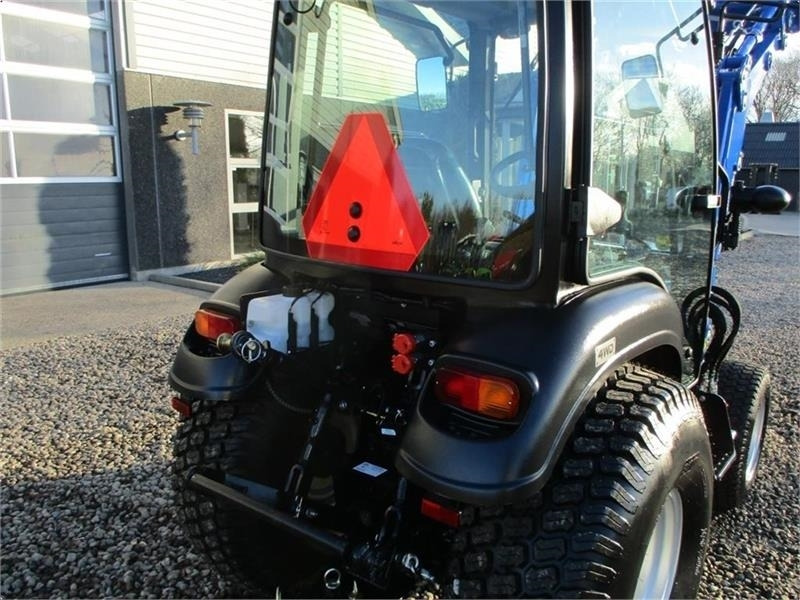 Tractor municipal Solis H26 HST Med kabine, turf hjul og frontlæsser.: foto 11