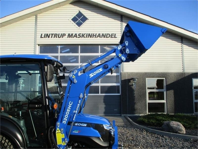 Tractor municipal Solis H26 HST Med kabine, turf hjul og frontlæsser.: foto 7