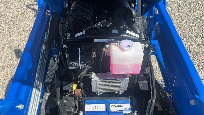 Tractor Solis H26 HST Turfdæk og Frontlæsser: foto 9