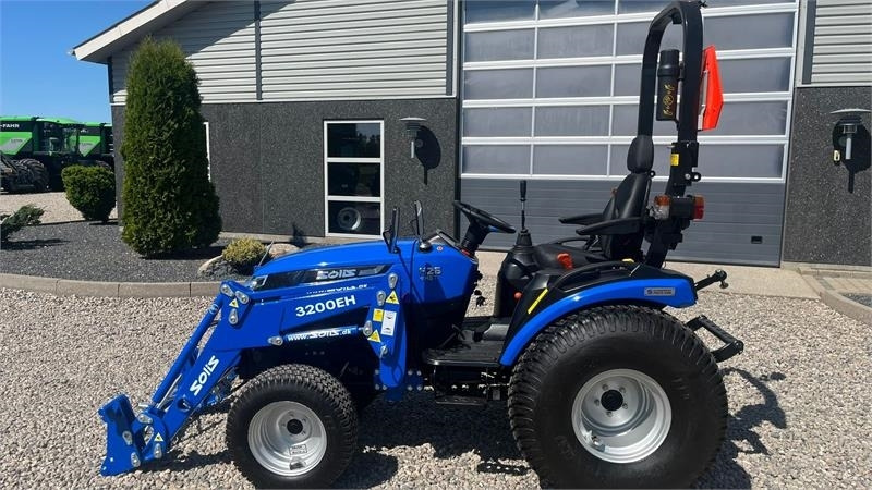 Tractor Solis H26 HST Turfdæk og Frontlæsser: foto 14
